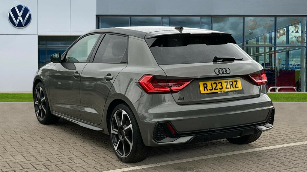 Audi A1 A1 25 Tfsi Black Edition RJ23ZRZ Grey #3