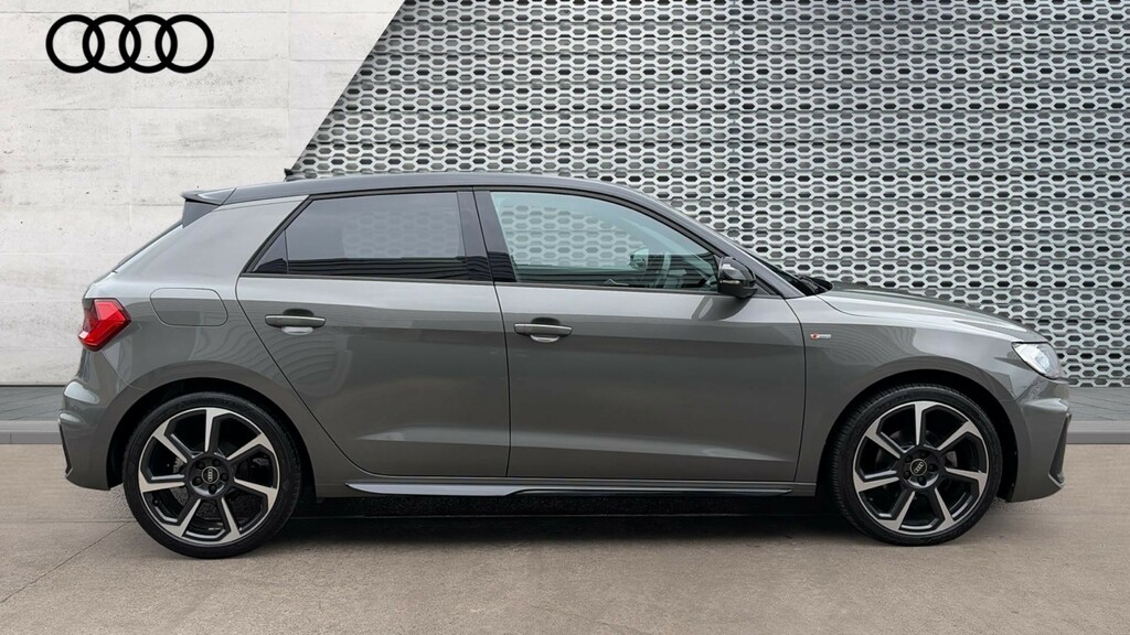 Audi A1 A1 35 Tfsi Black Edition S Tronic DF72EDJ Grey #4