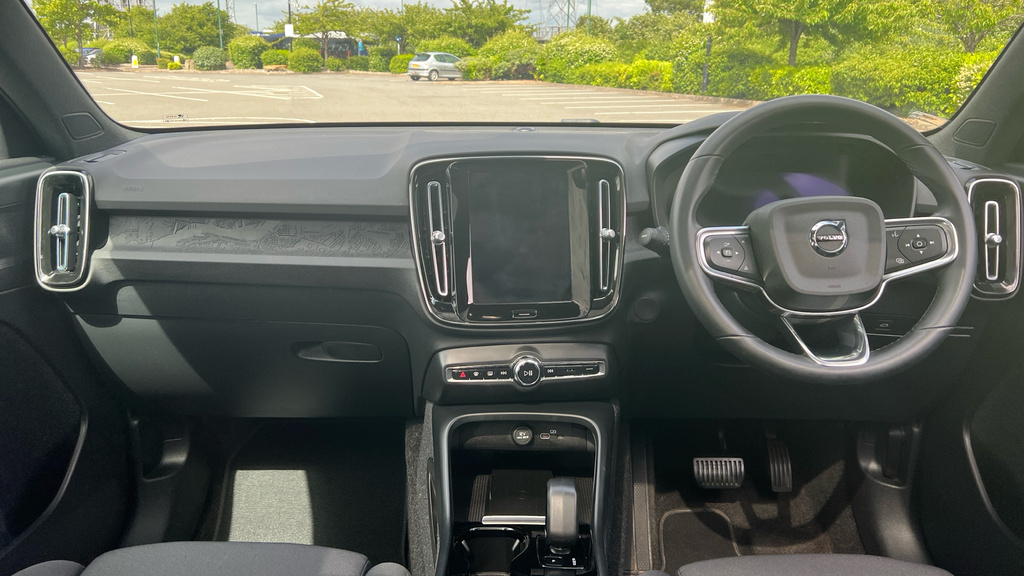 Volvo C40 C40 170Kw Recharge Core 69Kwh Black #5