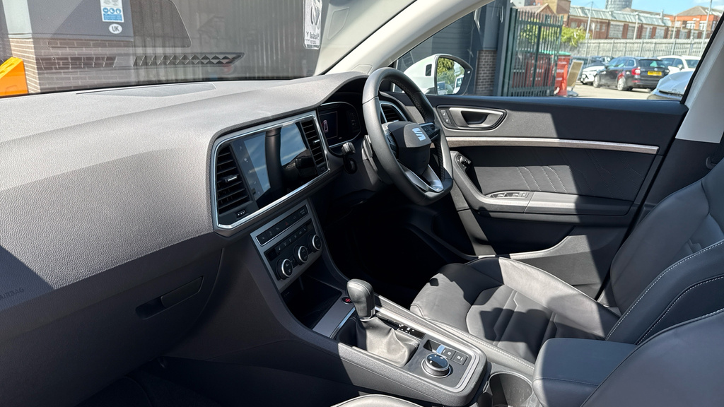 Seat Ateca Ateca 1.5 Tsi Evo Xperience Lux Dsg FN24LNE White #2