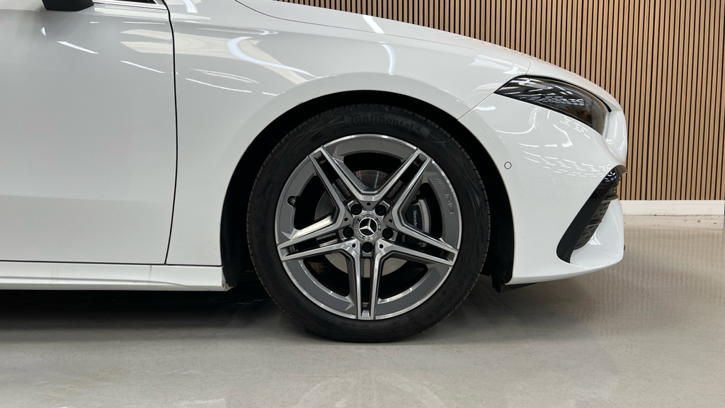 Mercedes-Benz A Class A Class A180 Amg Line Executive YF73WCM White #5