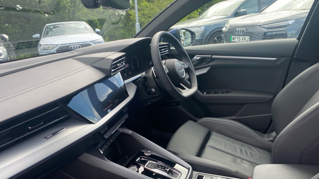 Audi A3 A3 1.5 Tfsi 150 S Line S Tronic DE75NUO Blue #2