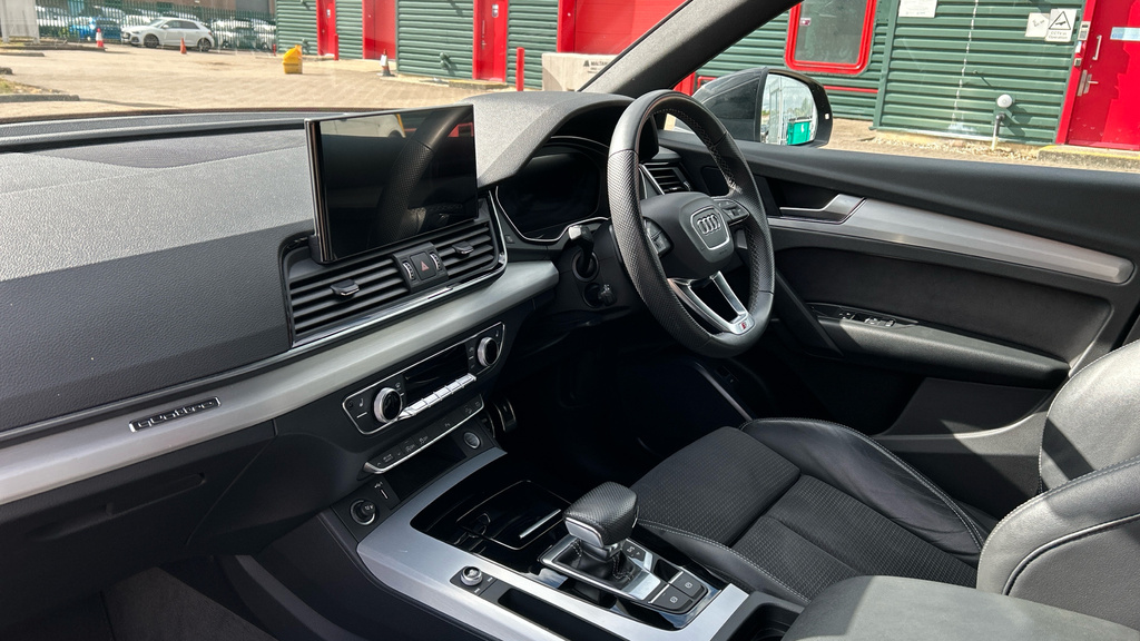 Audi Q5 Q5 40 Tdi Quattro S Line S Tronic KY23NPP Black #2