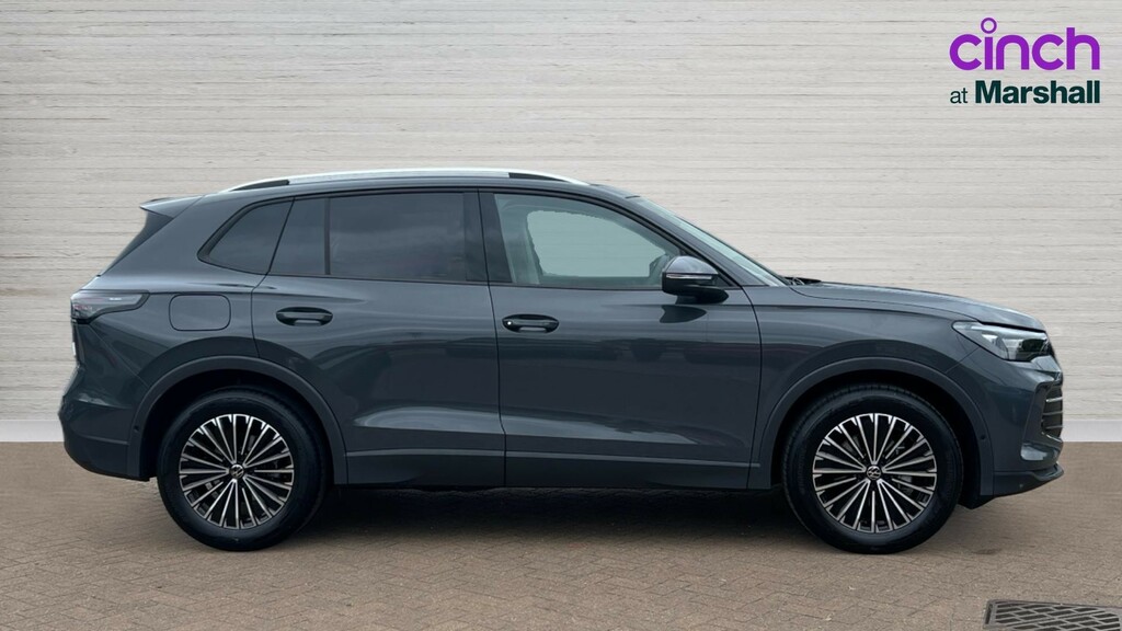 Volkswagen Tiguan Tiguan 1.5 Etsi 150 Match Dsg NV75TXY Grey #2