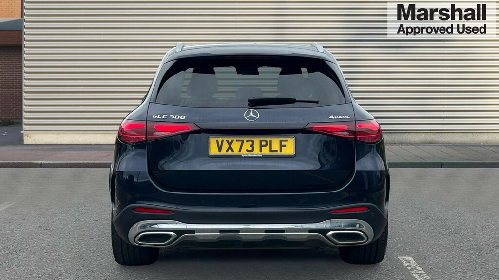 Mercedes-Benz GLC Class Glc 300 4Matic Amg Line Premium 9G-tronic VX73PLF Blue #4