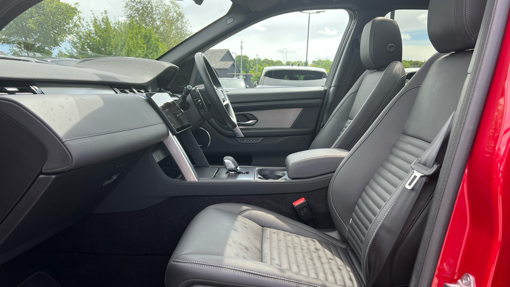 Land Rover Discovery Sport Discovery Sport 1.5 P270e Dynamic Hse 5 OV25UZT Red #3