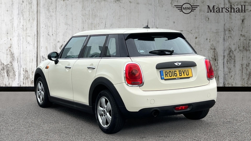 Mini Hatch Hatchback 1.2 One White #2