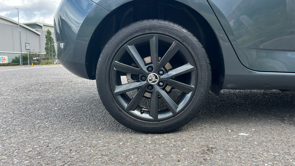 Skoda Fabia Fabia 1.2 Tsi Se L Dsg LY66LCC Black #5