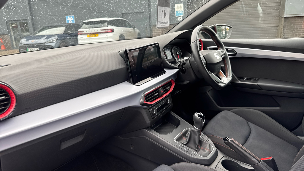 Seat Ibiza Ibiza 1.0 Tsi 95 Fr EA22FSV Grey #2