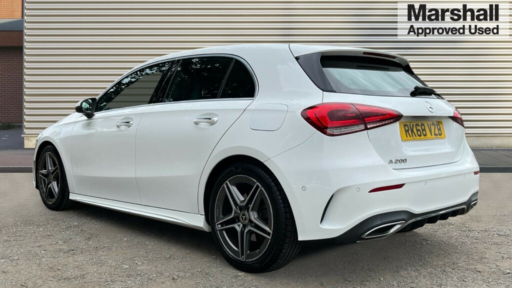 Mercedes-Benz A Class A Class A200 Amg Line Premium RK68VZB White #5