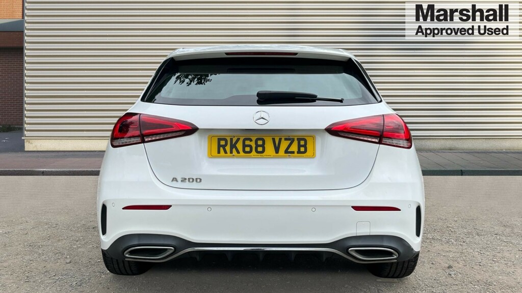 Mercedes-Benz A Class A Class A200 Amg Line Premium RK68VZB White #4