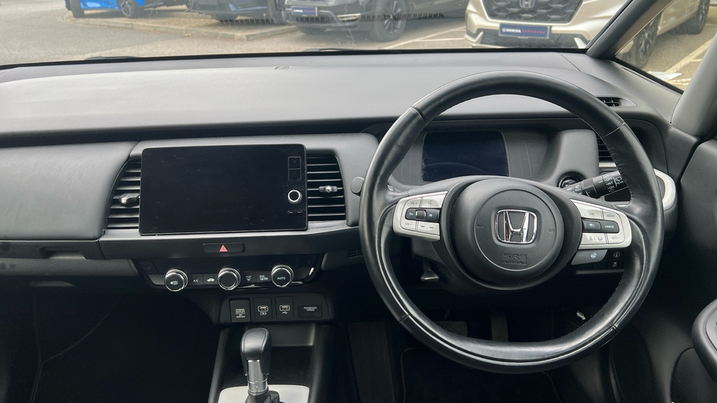 Honda Jazz Jazz 1.5 I-mmd Hybrid Ex Ecvt YY21KXJ White #4