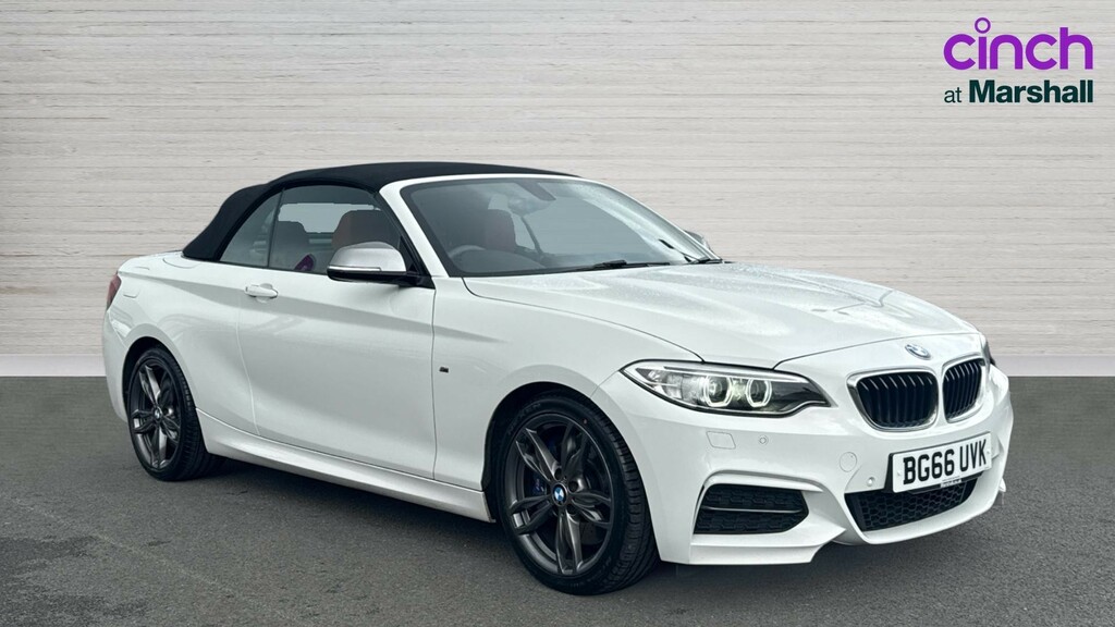BMW 2 Series 2 Series M240i Nav Step White