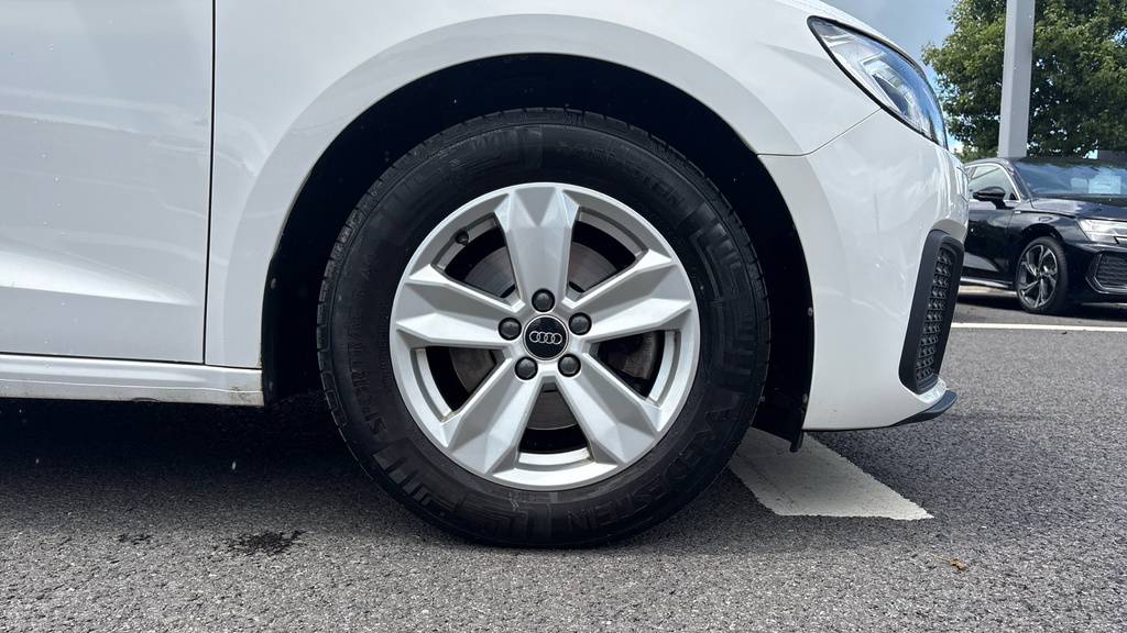 Audi A1 A1 30 Tfsi 110 Technik WF72LVE White #5