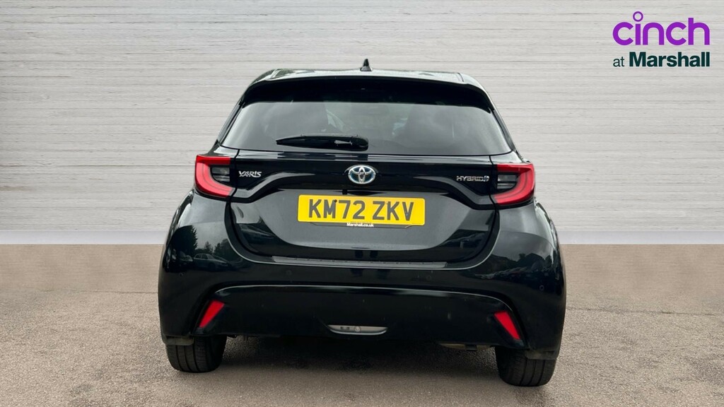 Toyota Yaris Yaris 1.5 Hybrid Excel Cvt KM72ZKV Black #4