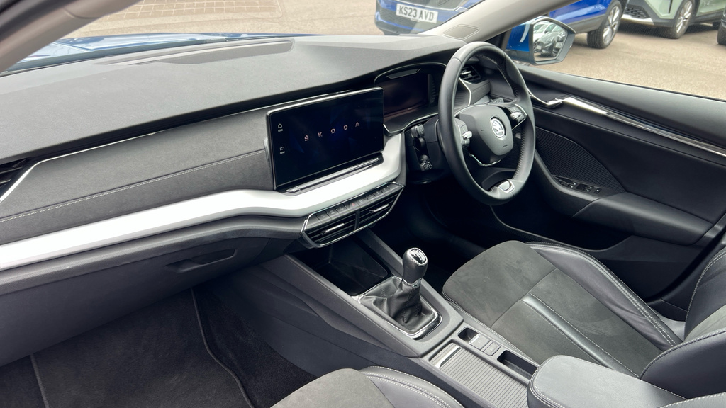 Skoda Octavia Octavia 1.5 Tsi Se L Blue #2