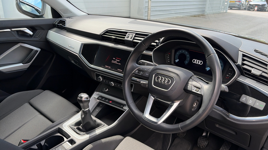 Audi Q3 Q3 35 Tfsi Sport OW72FWZ Grey #6
