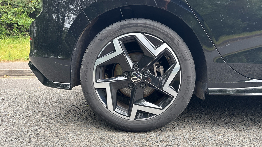 Volkswagen Golf Golf 1.5 Tsi 150 R-line GL25KZM Black #5