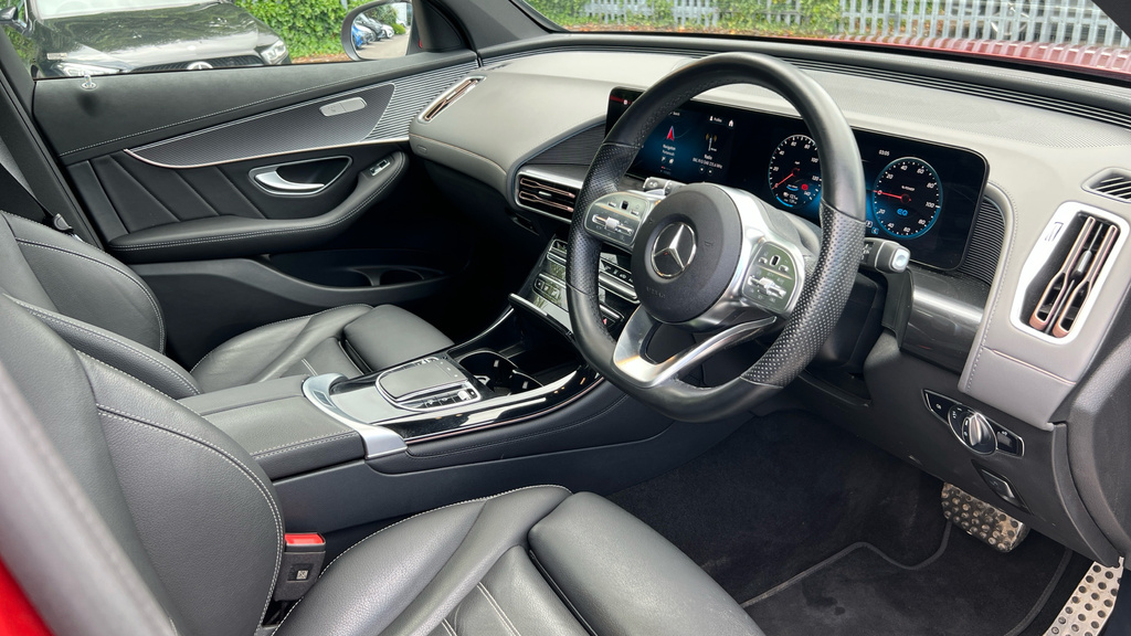 Mercedes-Benz EQC Eqc 400 300Kw Amg Line Premium 80Kwh KM73XMS Red #3