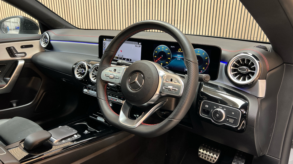 Mercedes-Benz CLA Class Cla 200 Amg Line Premium Night Ed Tip White #3