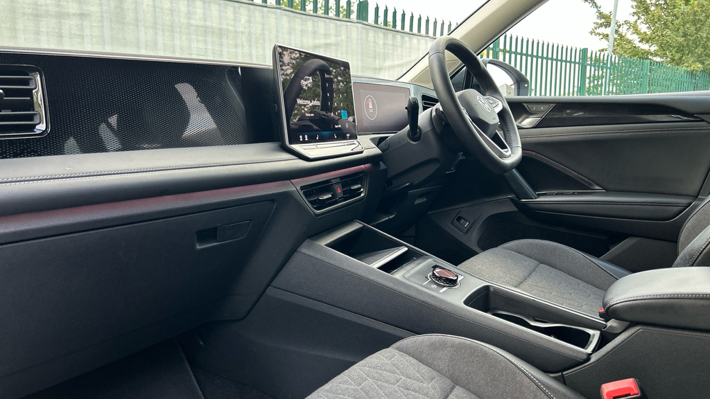 Volkswagen Tiguan Tiguan 1.5 Etsi 150 Match Dsg KR75ONH Grey #2