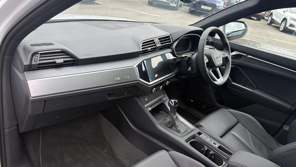 Audi Q3 Q3 35 Tfsi S Line S Tronic Leather LV75ZFS White #2