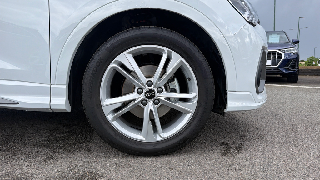 Audi Q3 Q3 35 Tfsi S Line S Tronic Leather LV75ZFS White #5
