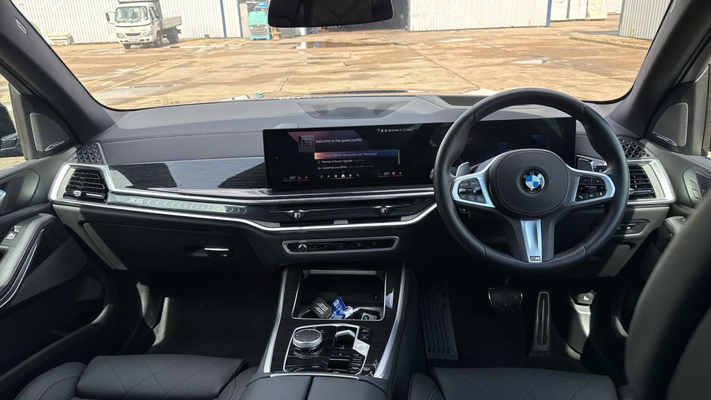 BMW X5 X5 Xdrive30d Mht M Sport FV25DLZ Black #4