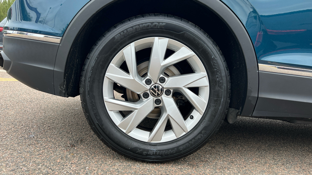 Volkswagen Tiguan Tiguan 1.5 Tsi 150 Life EO22XTA Blue #5