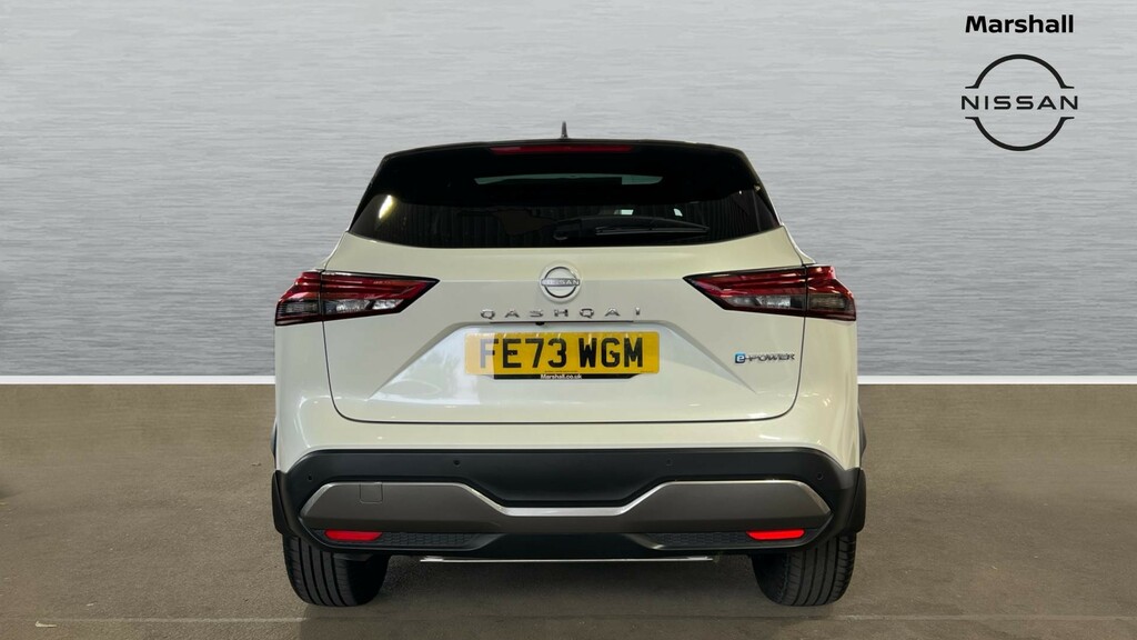 Nissan Qashqai Qashqai 1.5 E-power Kuro Edition Tech Assist White #6
