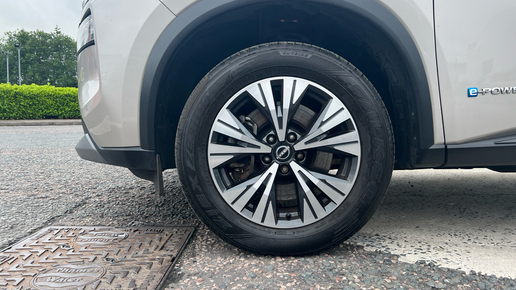 Nissan X-Trail X-trail 1.5 E-power 204 N-connecta Xtronic BG24PXL Silver #4