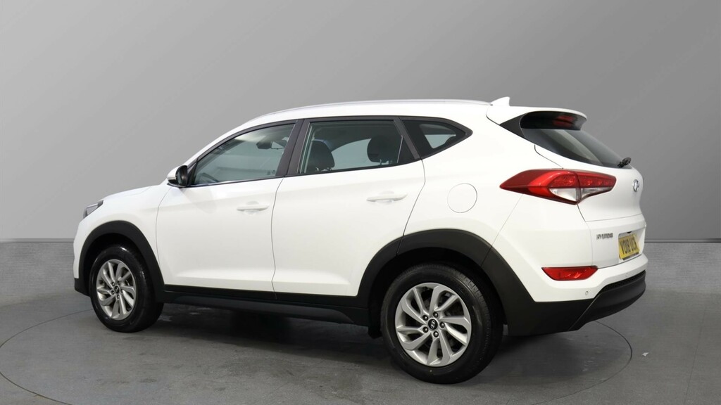 Hyundai Tucson Tucson 1.6 Gdi Blue Drive Se Nav 2Wd VO18UCR White #5