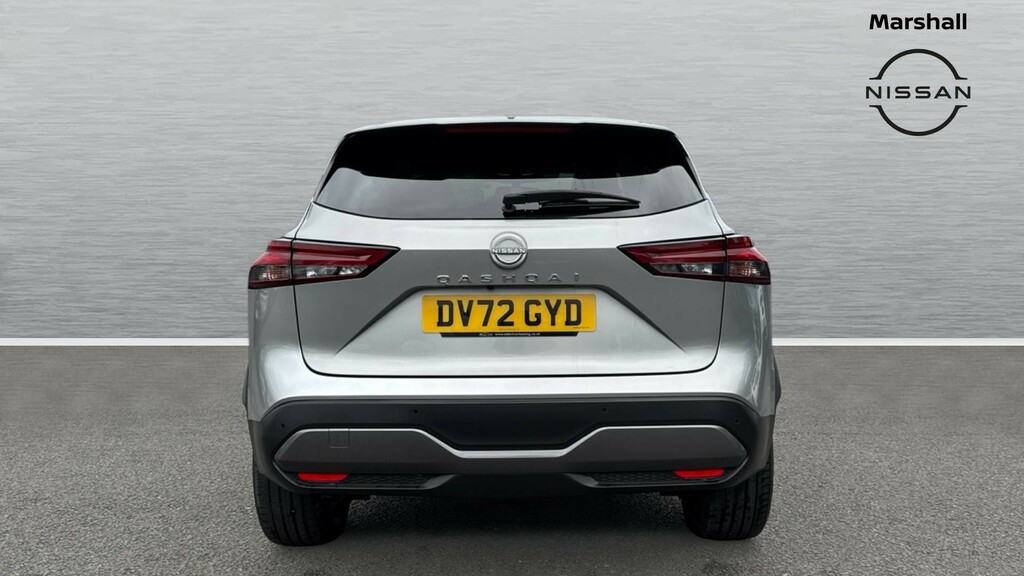 Nissan Qashqai Qashqai 1.3 Dig-t Mh N-connecta DV72GYD Silver #6