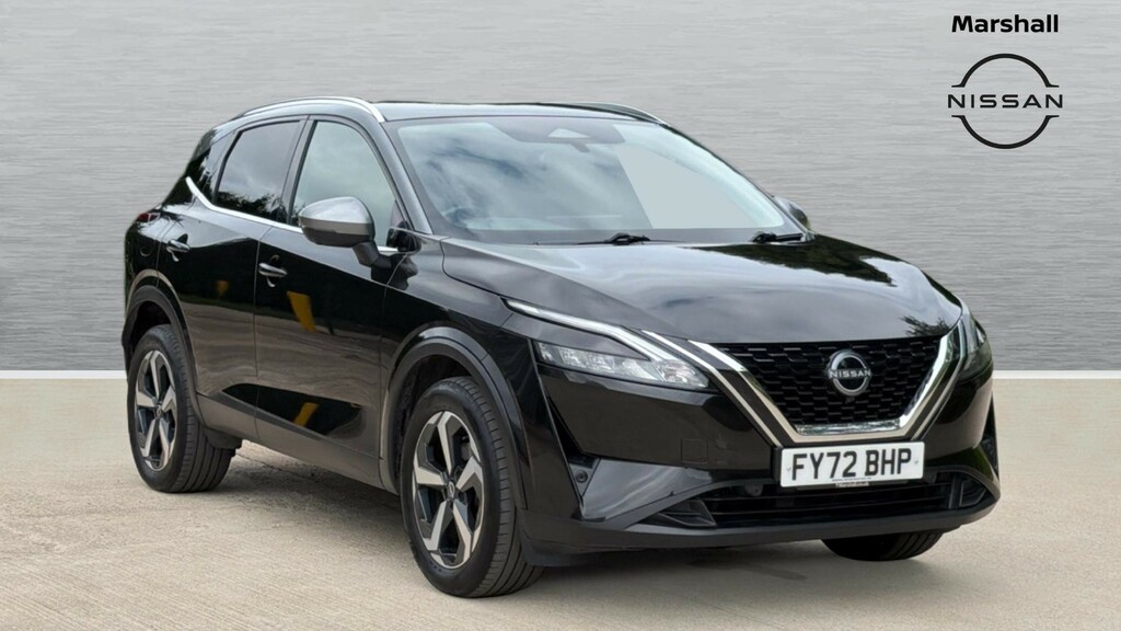 Nissan Qashqai Qashqai 1.3 Dig-t Mh 158 N-connecta Glass Rf Black