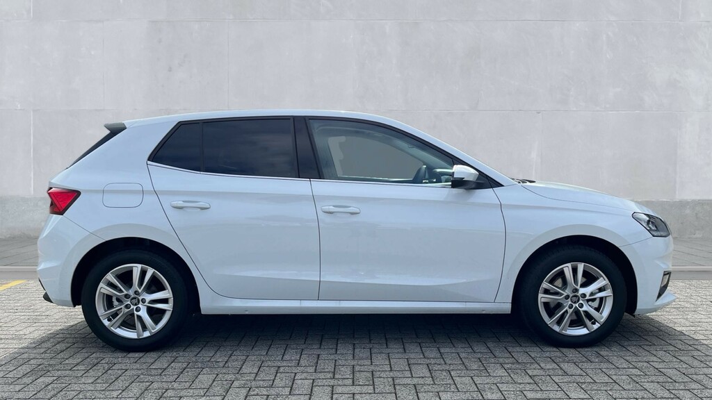 Skoda Fabia Fabia Hatch Se L Edition 1.5 Tsi 150 Ps Dsg White #4