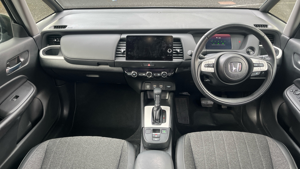 Honda Jazz Jazz 1.5 I-mmd Hybrid Advance Ecvt PK75UPS White #4