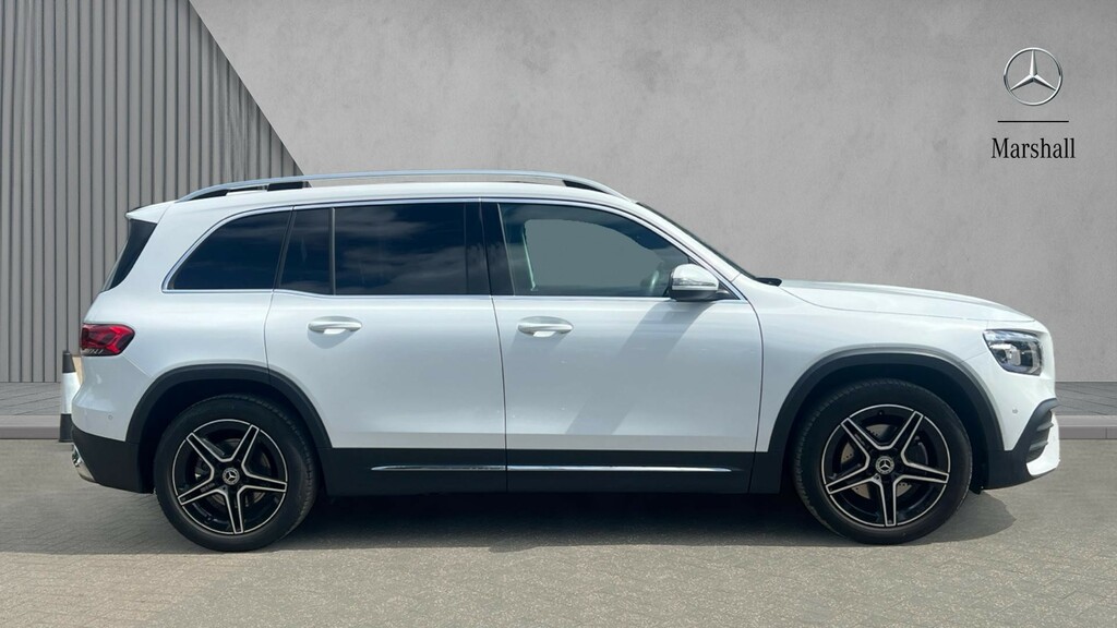 Mercedes-Benz GLB Class Glb 200 Amg Line Executive 7G-tronic HX72VPW White #4