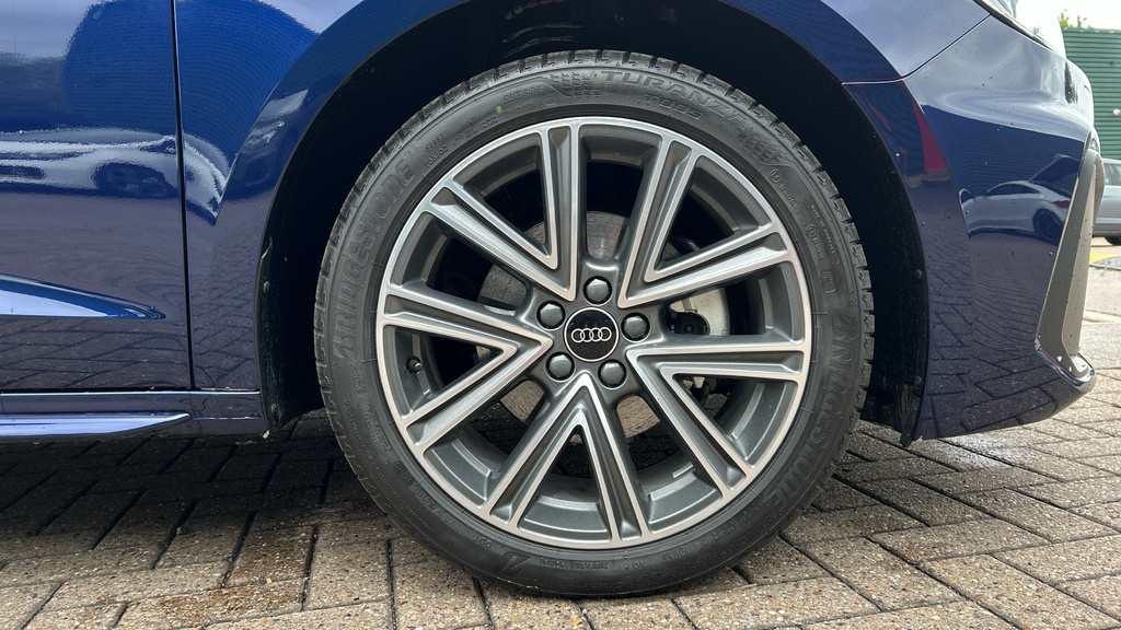 Audi A1 Audi A1 Sportback S Line 30 Tfsi 116 Ps S Tronic RO26YGJ Blue #5