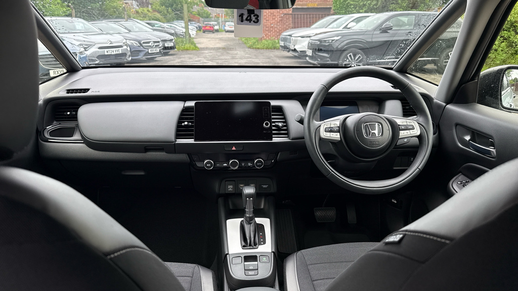 Honda Jazz Jazz 1.5 I-mmd Hybrid Crosstar Advance Ecvt RE75NNP White #4