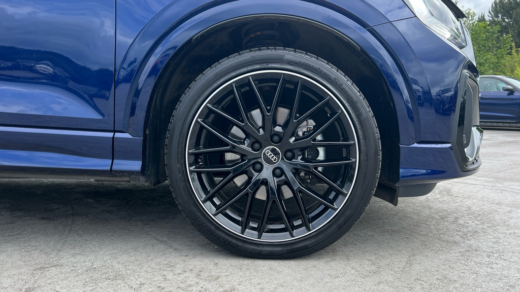 Audi Q2 Q2 35 Tfsi Black Edition S Tronic KR75CPK Blue #5