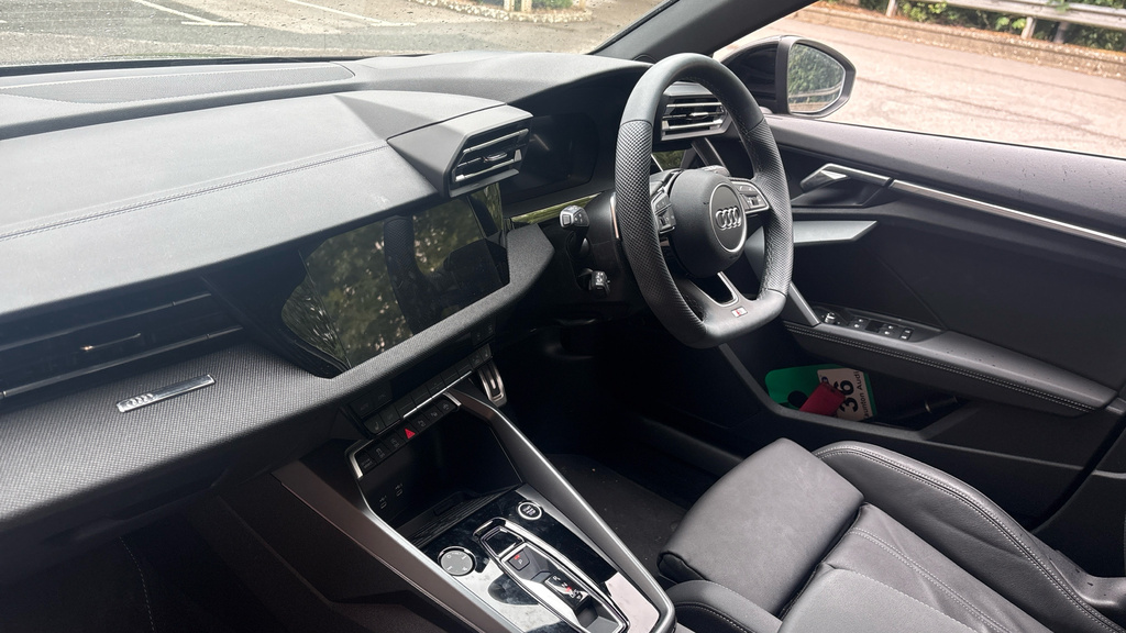 Audi A3 A3 1.5 Tfsi 150 Black Edition S Tronic WG75GVC Grey #2