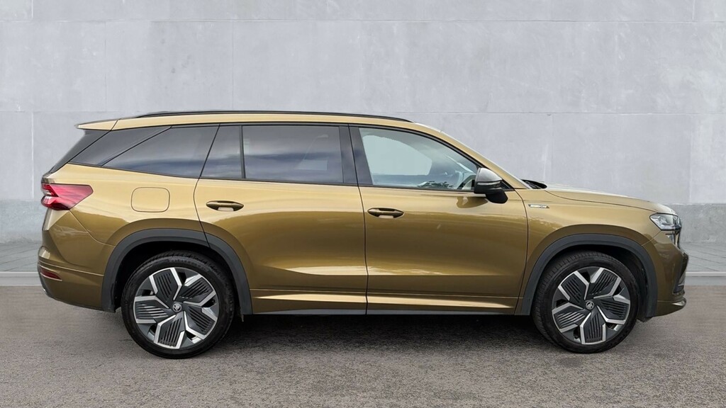 Skoda Kodiaq Kodiaq 1.5 Tsi E-tec Sportline Dsg 7 Seat DA25XKB Gold #4
