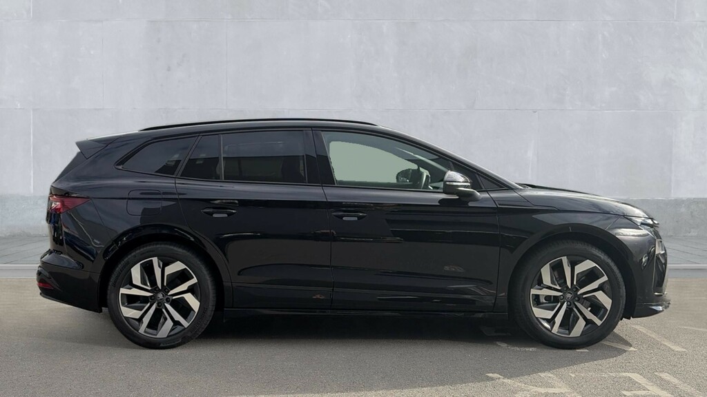 Skoda ENYAQ Enyaq 210Kw 85X Sportline 82Kwh 4X4 Black #4