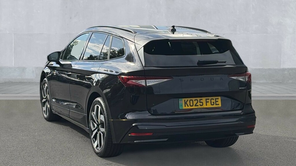 Skoda ENYAQ Enyaq 210Kw 85X Sportline 82Kwh 4X4 Black #3