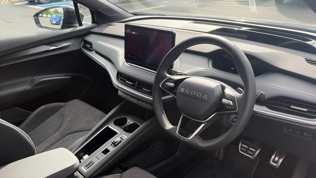 Skoda ENYAQ Enyaq 210Kw 85X Sportline 82Kwh 4X4 Black #6