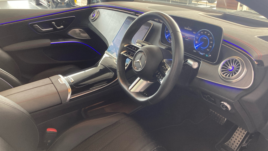 Mercedes-Benz EQS Hatchback Black #3
