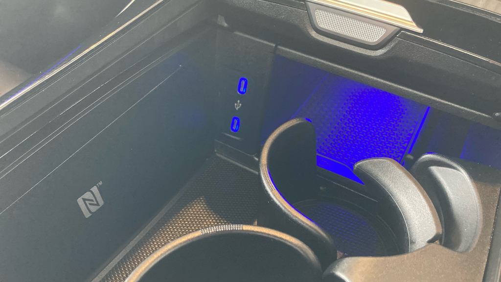 Mercedes-Benz EQS Hatchback Black #39