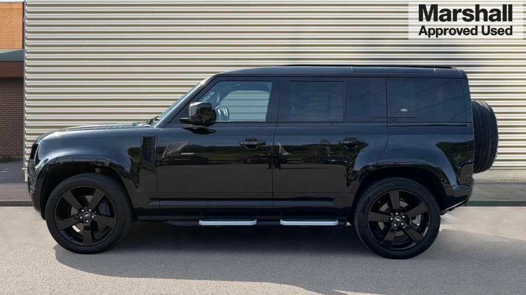 Land Rover Defender 110 Defender 3.0 D250 X-dynamic Hse 110 DK23WFX Black #5