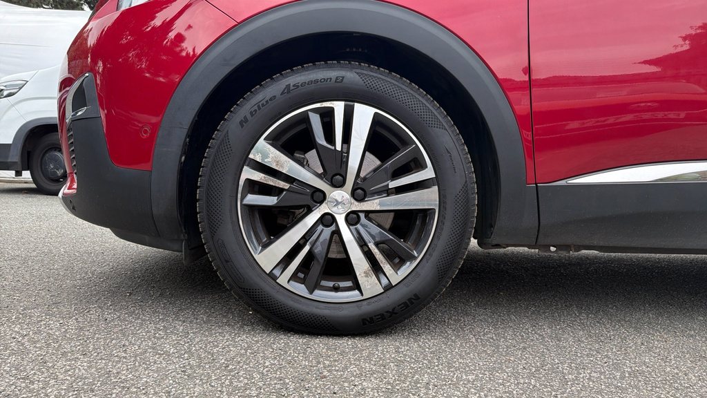 Peugeot 3008 1.2 Puretech Allure Eat Euro 6 Ss Red #17