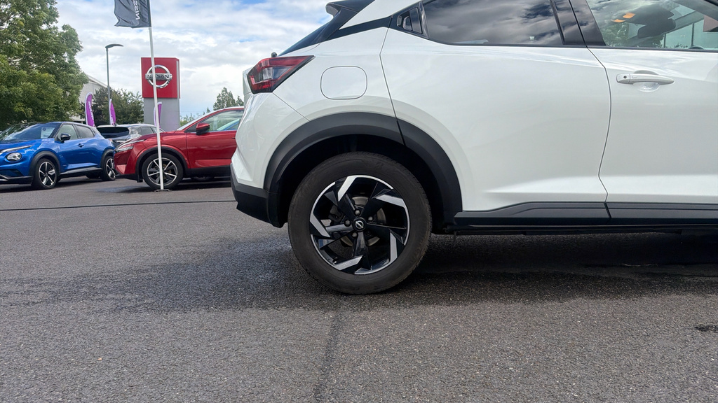 Nissan Juke Juke 1.0 Dig-t 114 N-connecta BP23CFV White #4